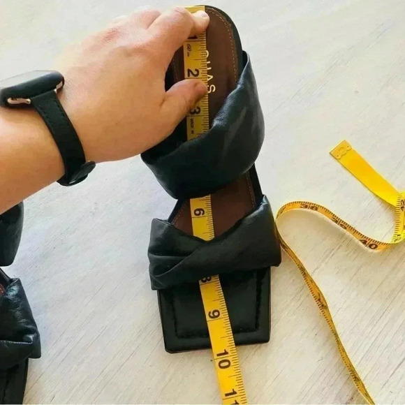 Free People Alohas Twist Strap Mule Sandals Black Size 38 NWOT $190 - Picture 9 of 16